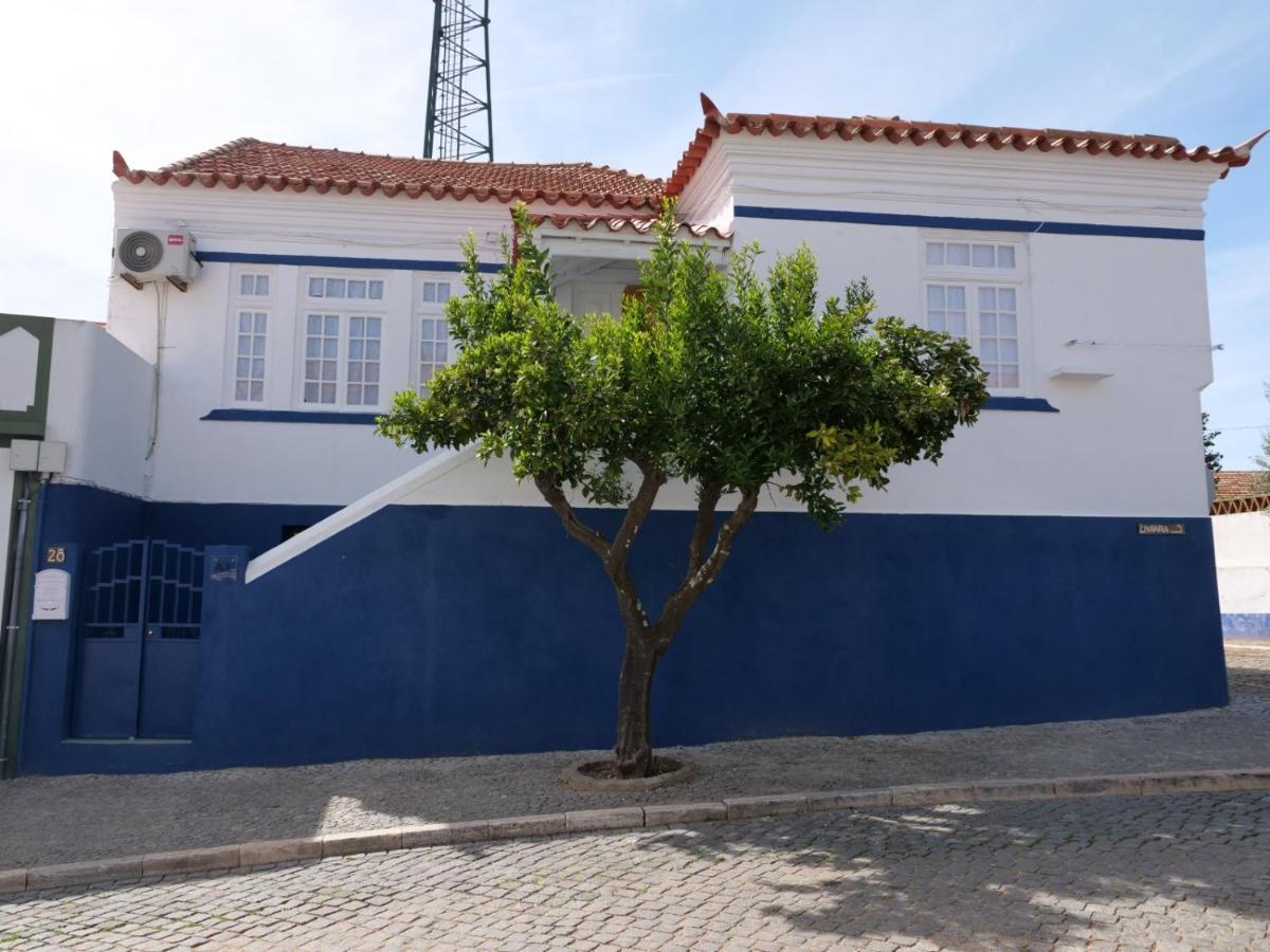Casa Da Livraria - Boutique Da Cultura Vila Aviz Exterior foto